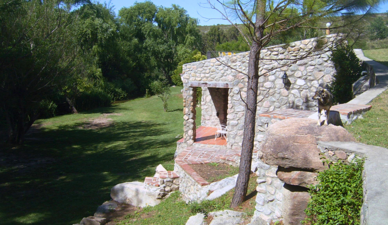 STONEHOUSE